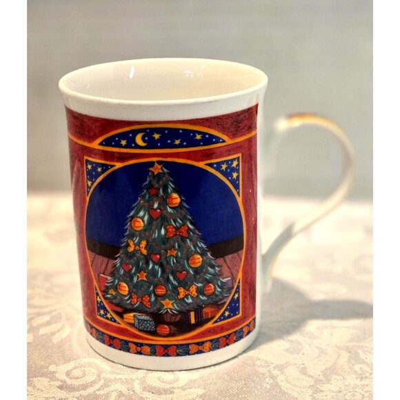 Crown Trent Christmas Tree Mug. Fine Bone China, England - Picture 1 of 6
